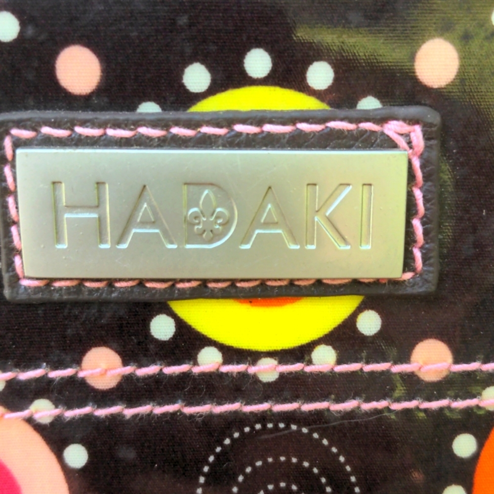 Hadaki Scoop Sling Shoulder Bag Beautiful Fun Colors Sponge Nylon Bag - Picture 2 of 12